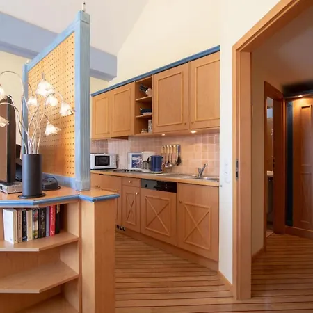 1017 Alwida 7 Am Brook 16 - #125412 Apartment